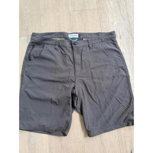 Men’s Flylow Shorts Sz 36 - Picture 1 of 5